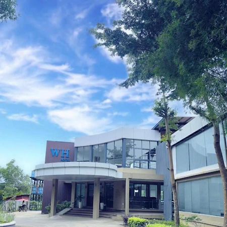 Wh Hotel & Service Apartment Thanlyin Екстер'єр фото