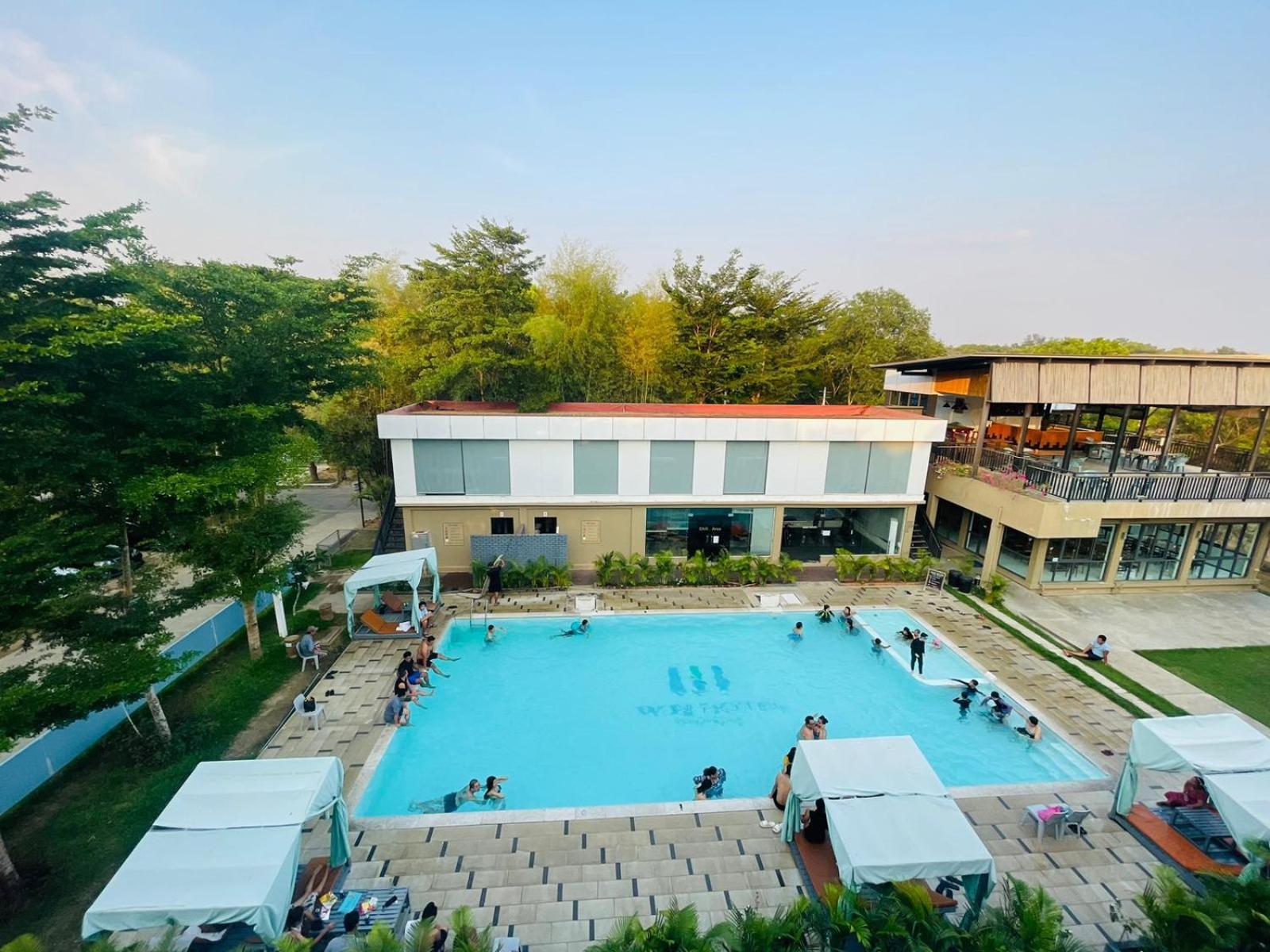 Wh Hotel & Service Apartment Thanlyin Екстер'єр фото
